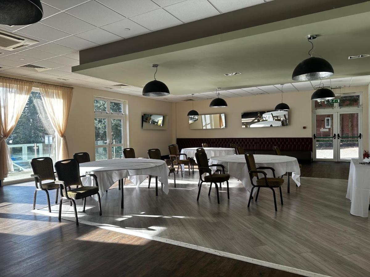 Holiday Inn Kenilworth - Warwick By Ihg Exteriör bild